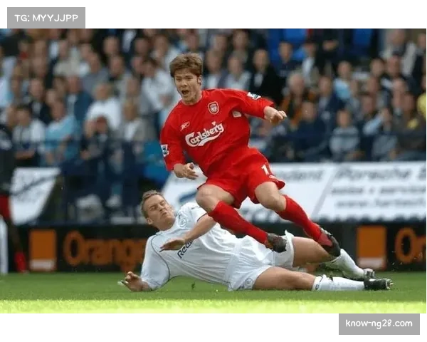 哈维阿隆索试验防线新阵型 阿森西奥临时客串中卫备战德比